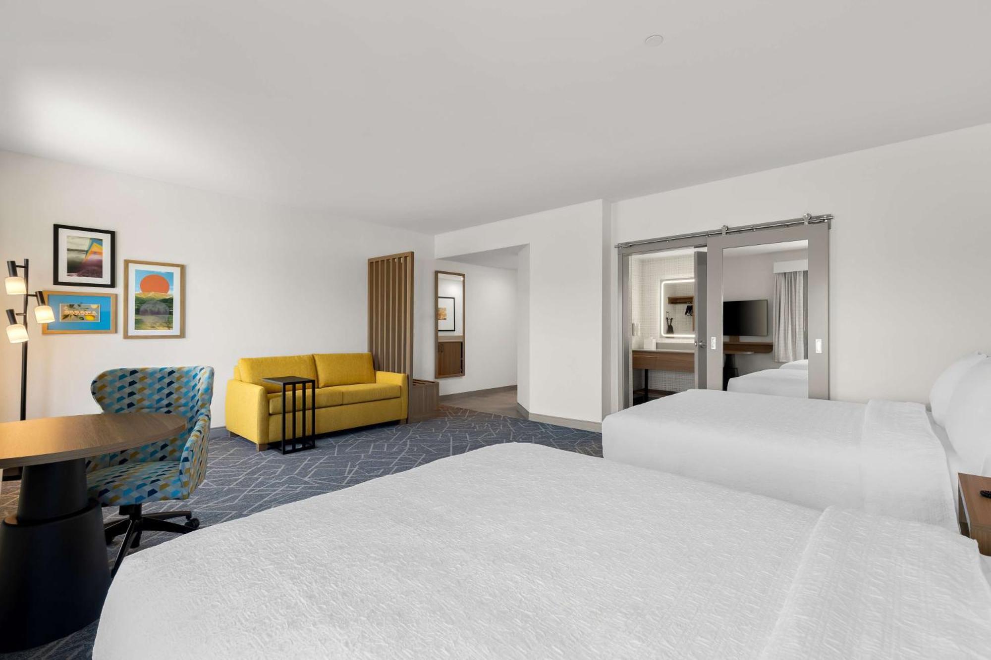 Hampton Inn & Suites Corona, Ca Екстериор снимка