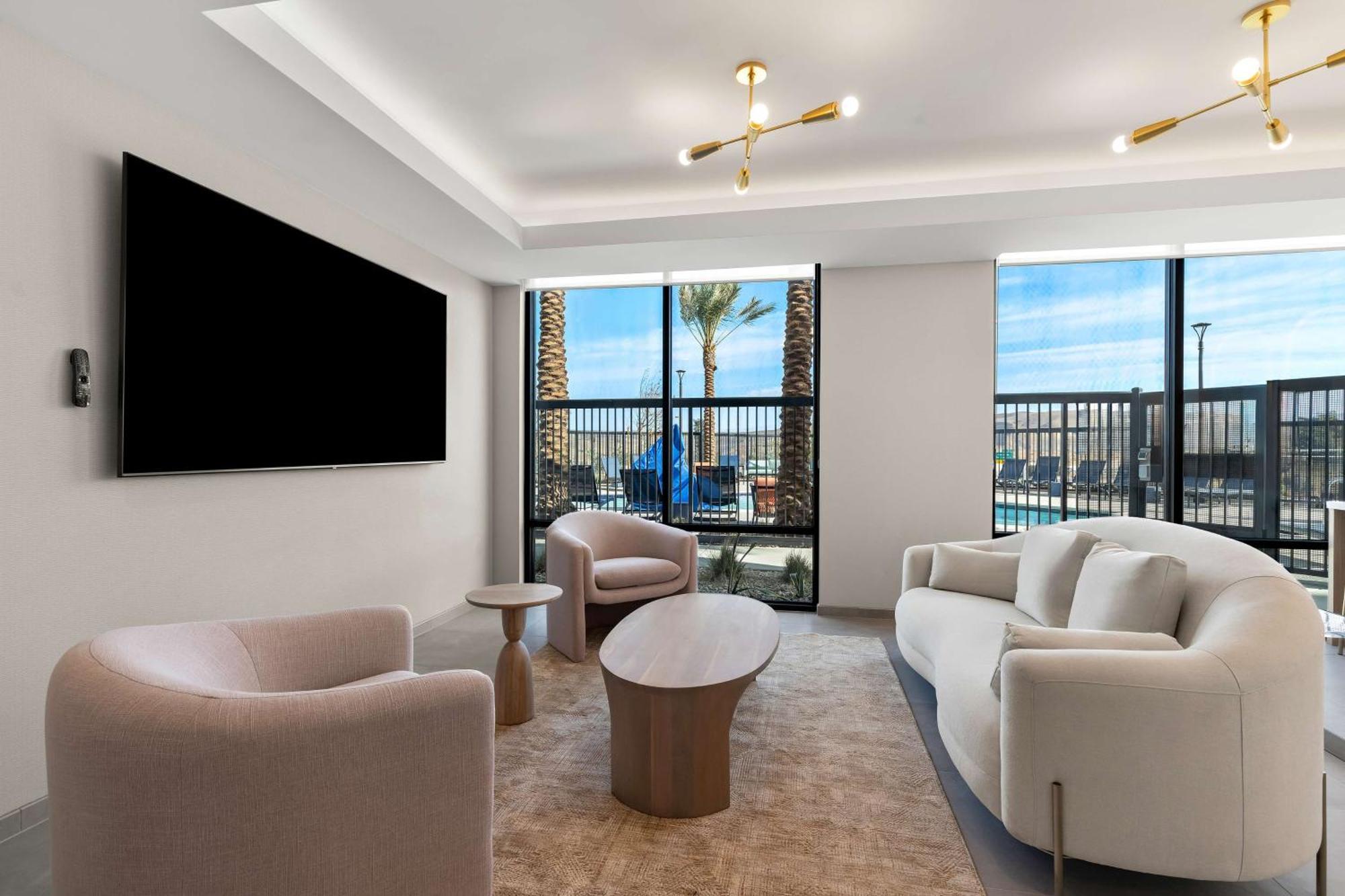 Hampton Inn & Suites Corona, Ca Екстериор снимка