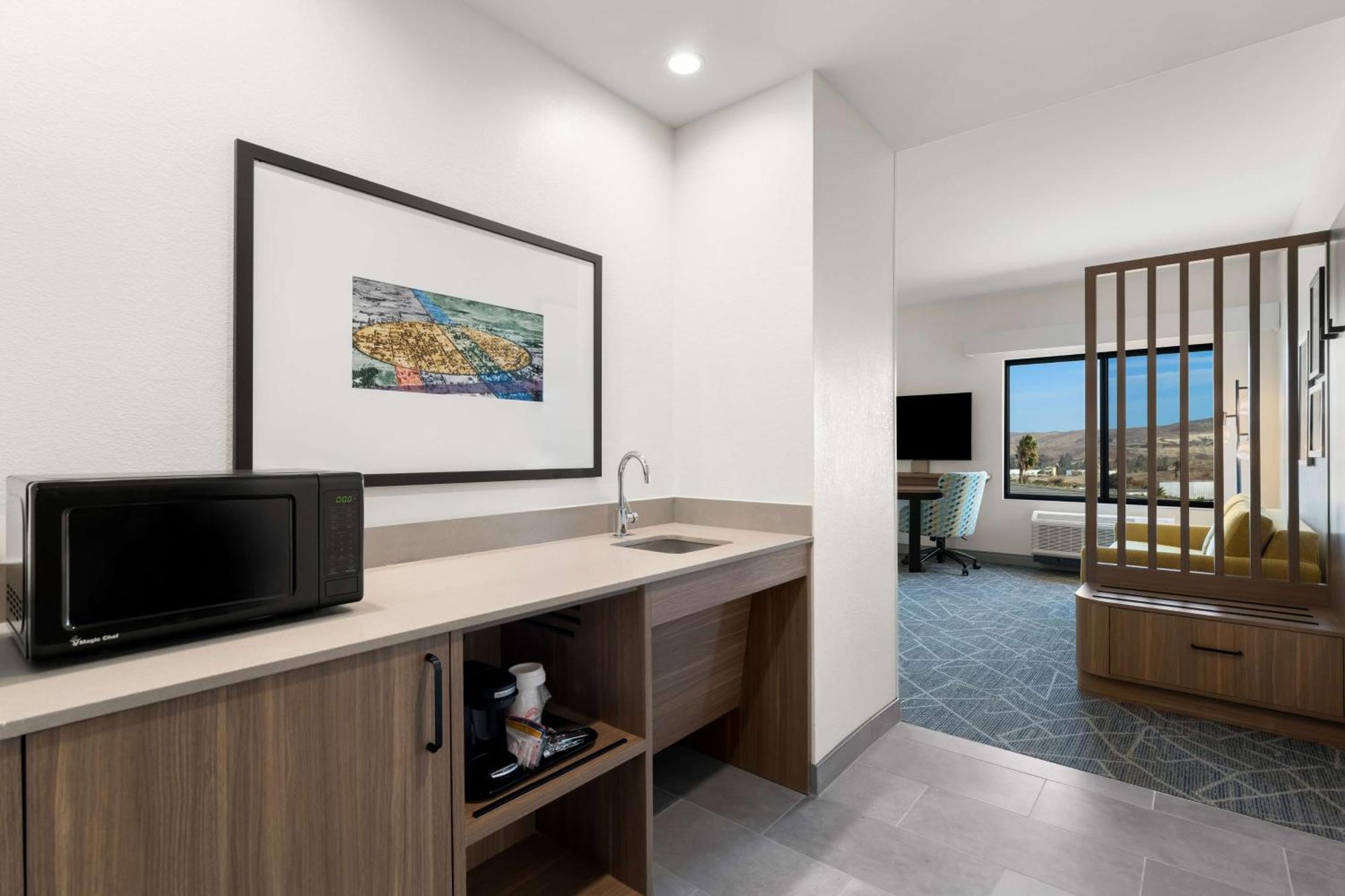 Hampton Inn & Suites Corona, Ca Екстериор снимка