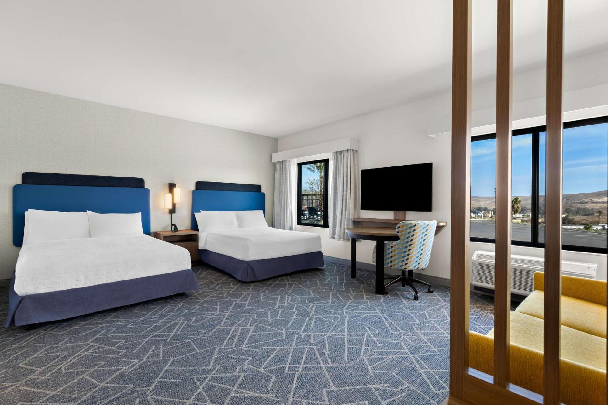 Hampton Inn & Suites Corona, Ca Екстериор снимка